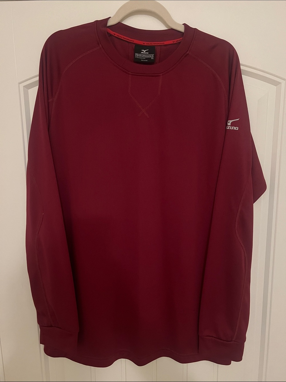 MIZUNO Men’s Maroon Performance Long Sleeve Shirt with DRYLITE Technology Sz XL